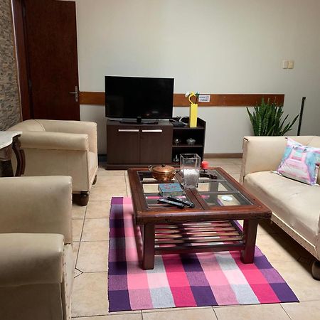 Los Naranjeles Centro House 萨尔托 外观 照片